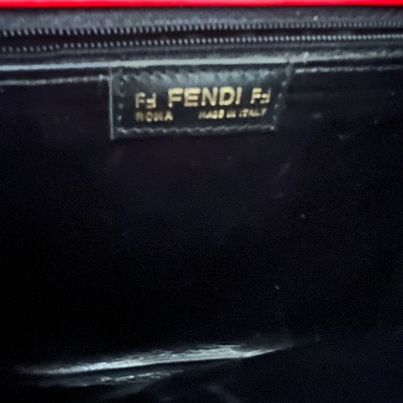 Fendi Vibrant Red Quilted Wallet NWOT - Picture 8 of 8